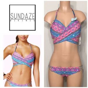 SUNDAZED bra sized bikini. 36D/medium. NWT